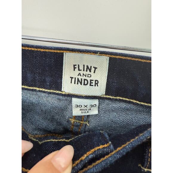 Flint and Tinder Jeans Men 30x30 Dark Wash Blue Slim Fit Casual - Picture 3 of 11